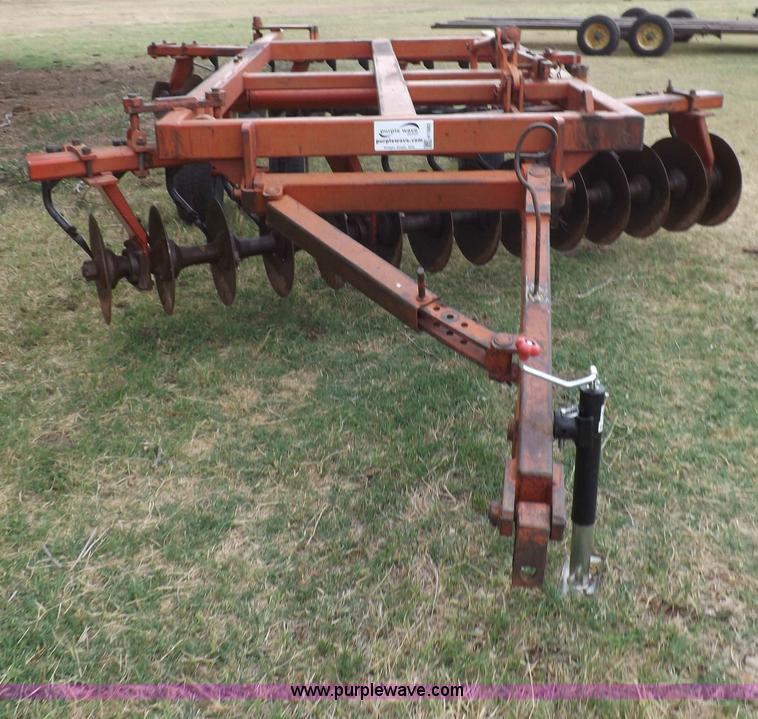 image for item H1882 Miller 12' tandem disk