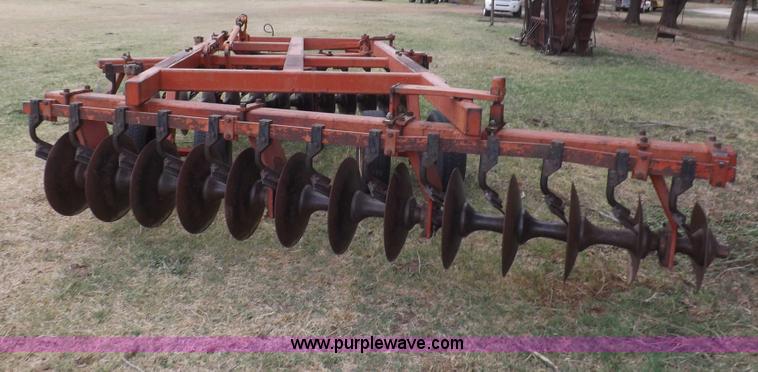 image for item H1882 Miller 12' tandem disk