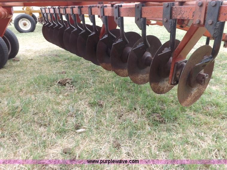 image for item H1882 Miller 12' tandem disk