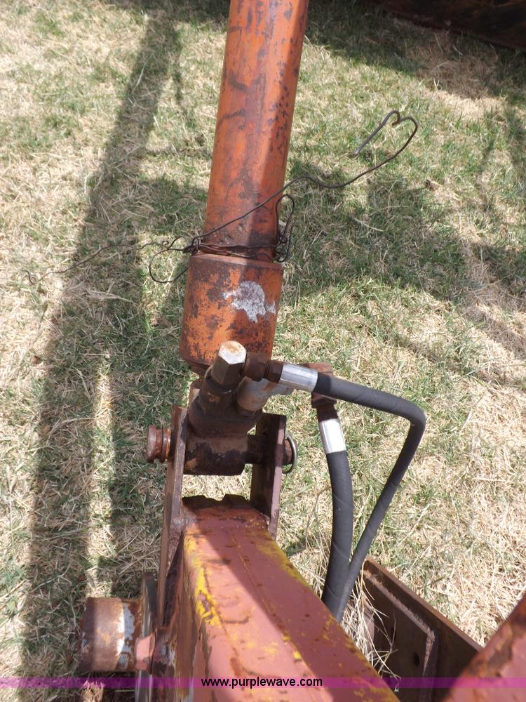 image for item H1886 Front loader