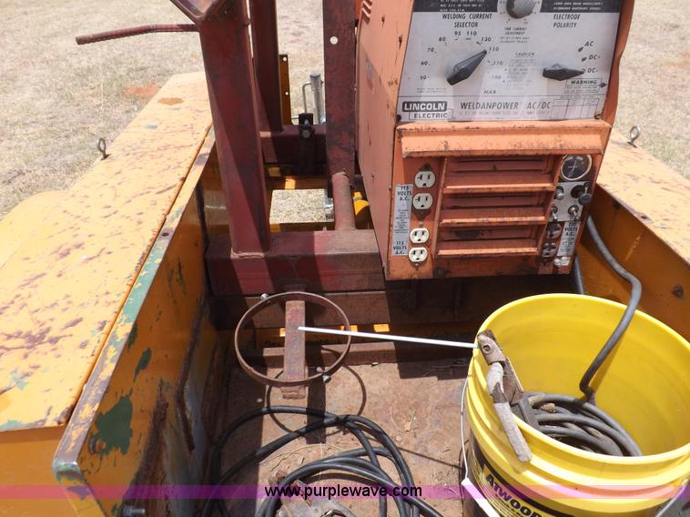 image for item H1887 Lincoln portable welding machines