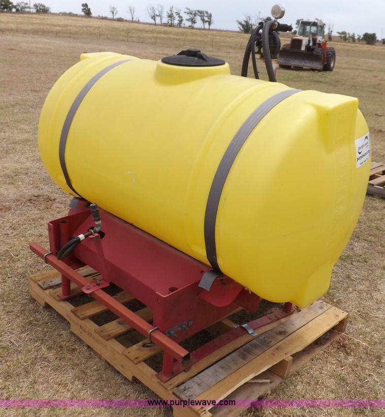 image for item H1888 Three point sprayer