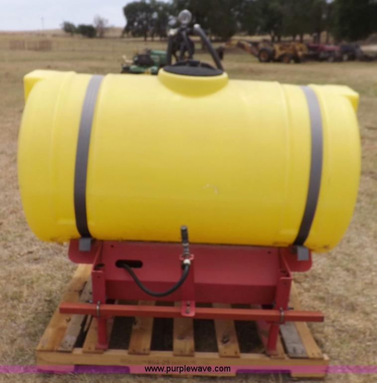 image for item H1888 Three point sprayer