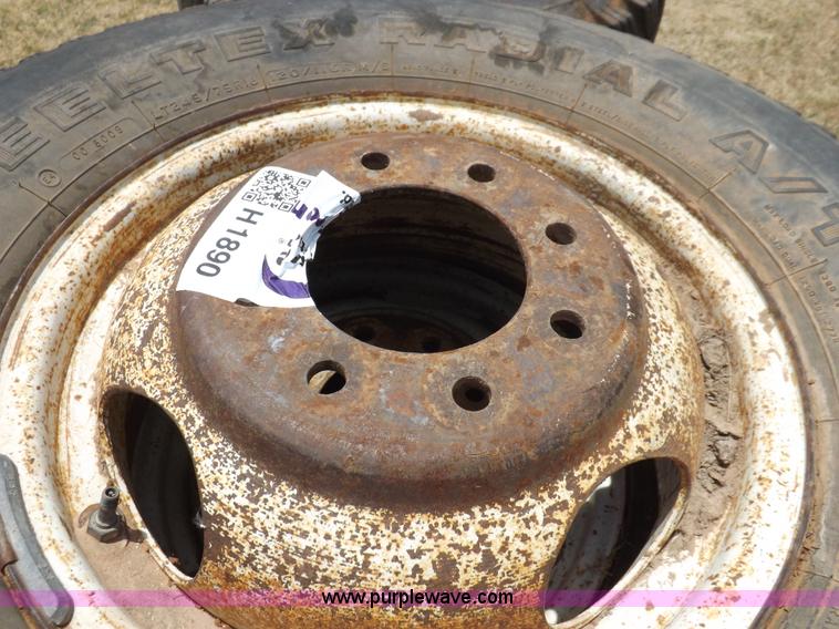 image for item H1890 (8) wheels and tires