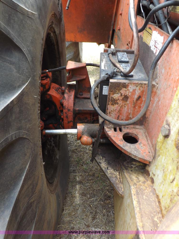 image for item H1891 1979 Case 2470 tractor