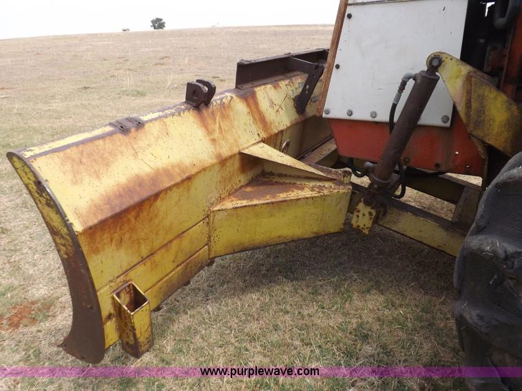 image for item H1891 1979 Case 2470 tractor