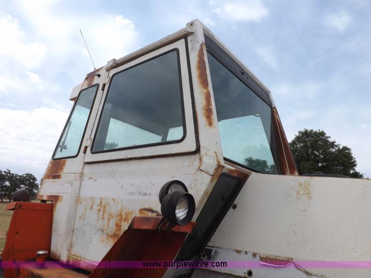 image for item H1891 1979 Case 2470 tractor