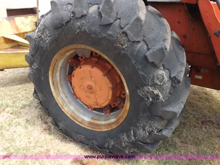 image for item H1891 1979 Case 2470 tractor