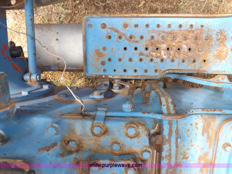 image for item H1892 1970 Ford C1023C tractor