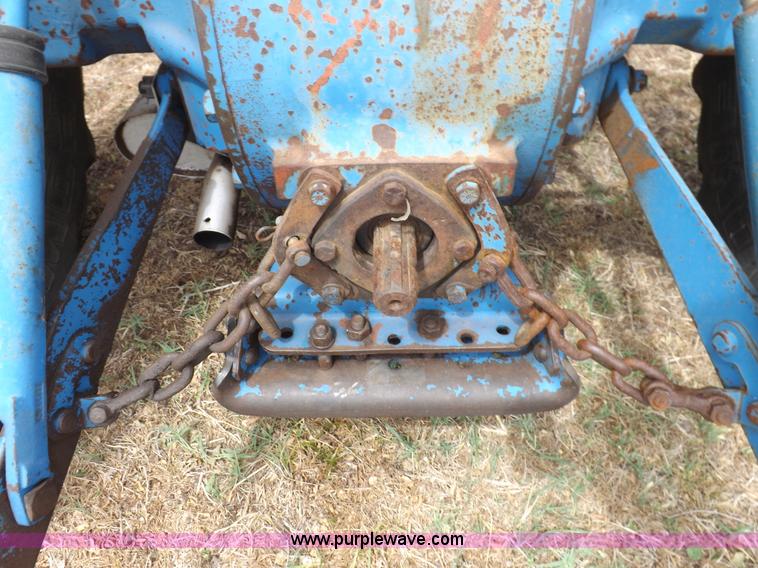 image for item H1892 1970 Ford C1023C tractor