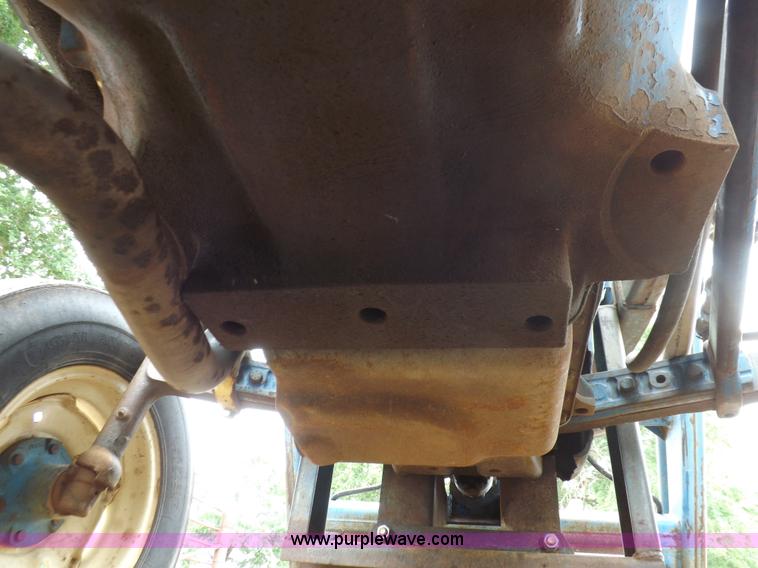 image for item H1892 1970 Ford C1023C tractor