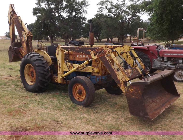 image for item H1893 1969 Ford C5011F backhoe