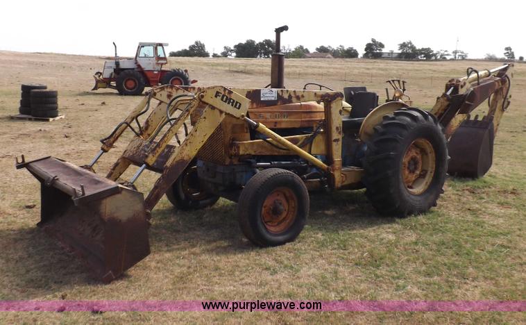 image for item H1893 1969 Ford C5011F backhoe