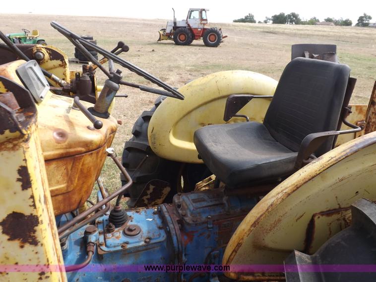 image for item H1893 1969 Ford C5011F backhoe