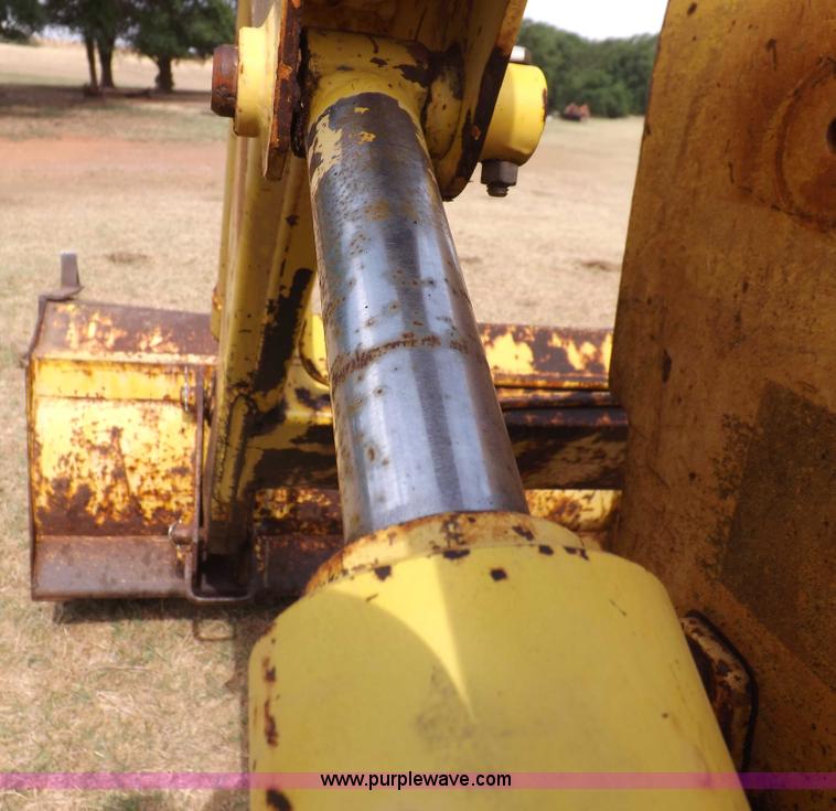 image for item H1893 1969 Ford C5011F backhoe
