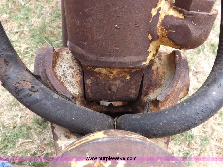 image for item H1893 1969 Ford C5011F backhoe