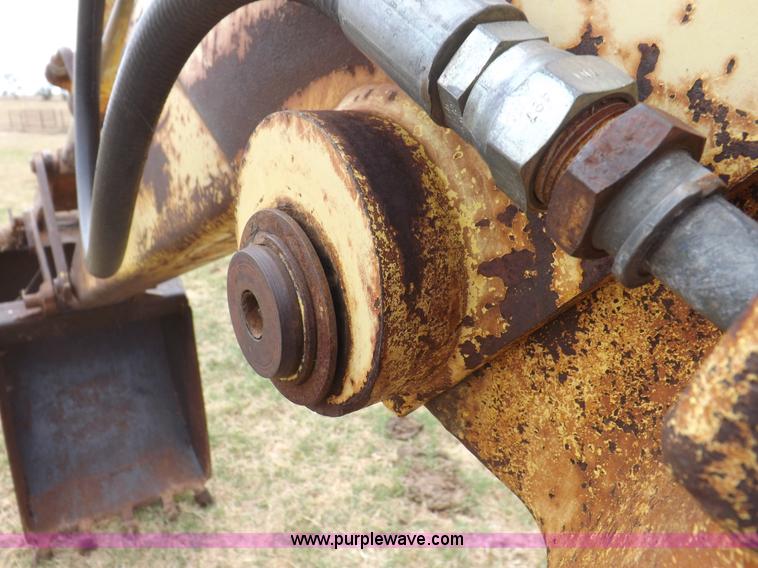 image for item H1893 1969 Ford C5011F backhoe