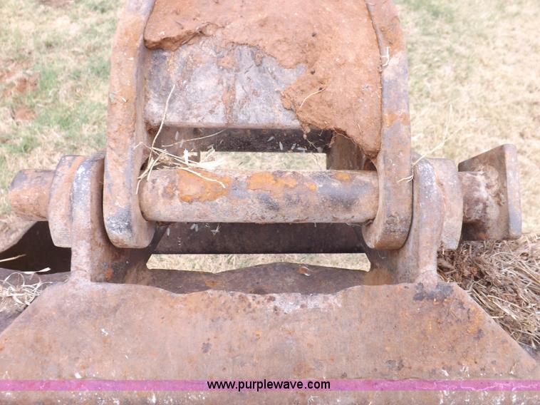 image for item H1893 1969 Ford C5011F backhoe