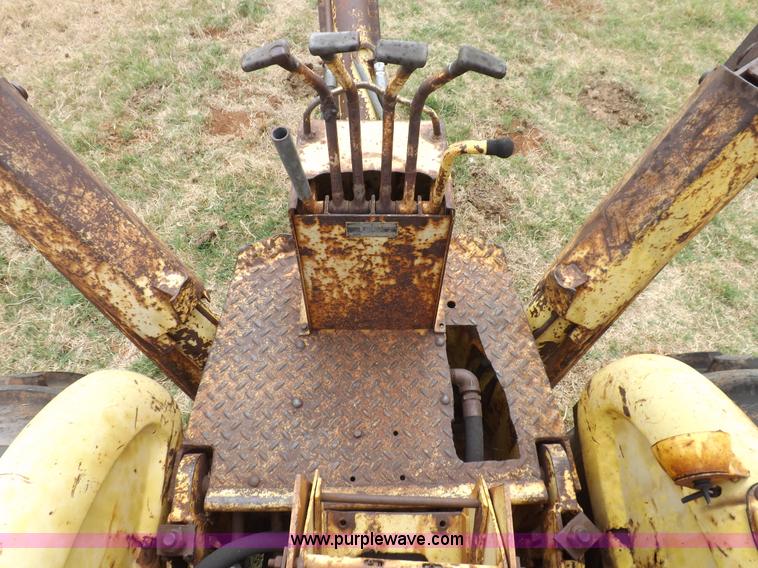 image for item H1893 1969 Ford C5011F backhoe