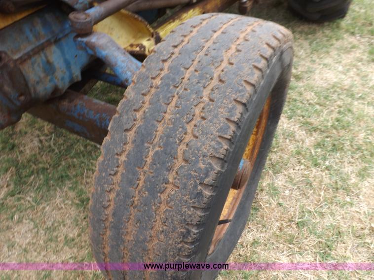 image for item H1893 1969 Ford C5011F backhoe