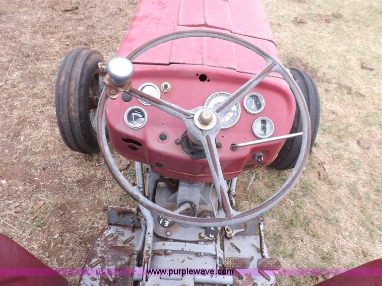 image for item H1894 Massey-Ferguson 135 tractor