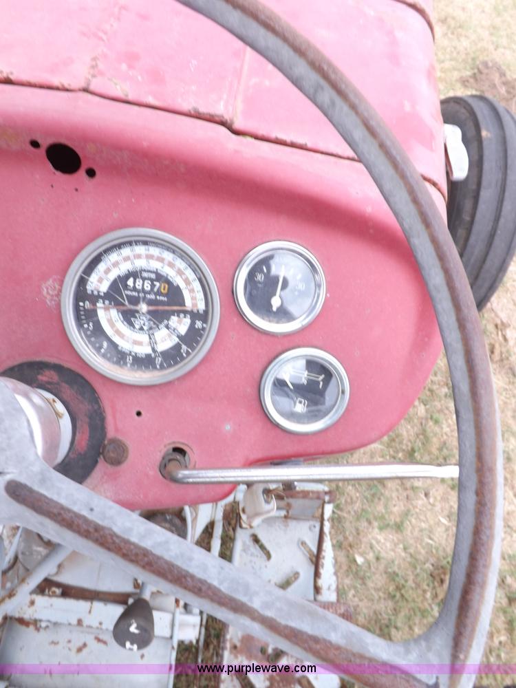 image for item H1894 Massey-Ferguson 135 tractor