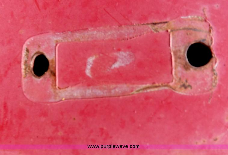 image for item H1894 Massey-Ferguson 135 tractor