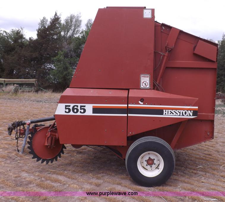 image for item H1901 1991 Hesston 565A round baler