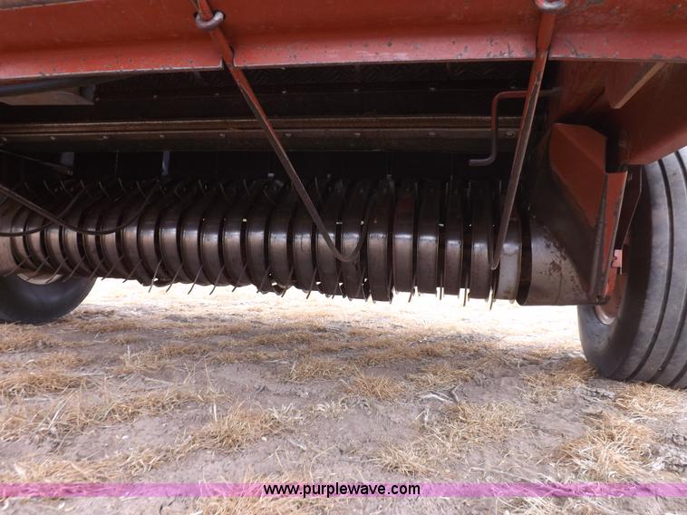 image for item H1901 1991 Hesston 565A round baler