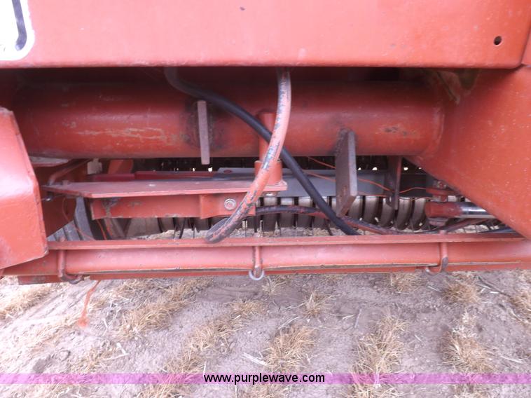image for item H1901 1991 Hesston 565A round baler
