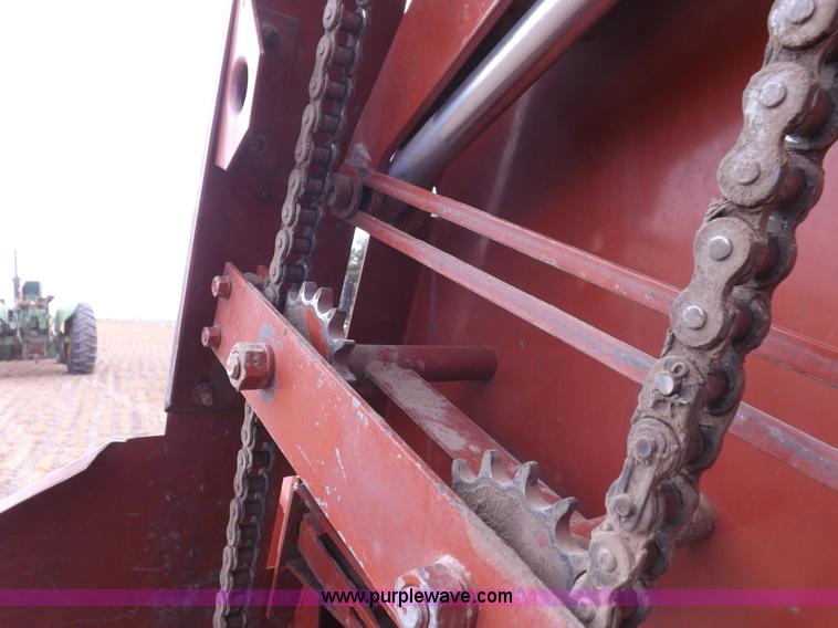 image for item H1901 1991 Hesston 565A round baler