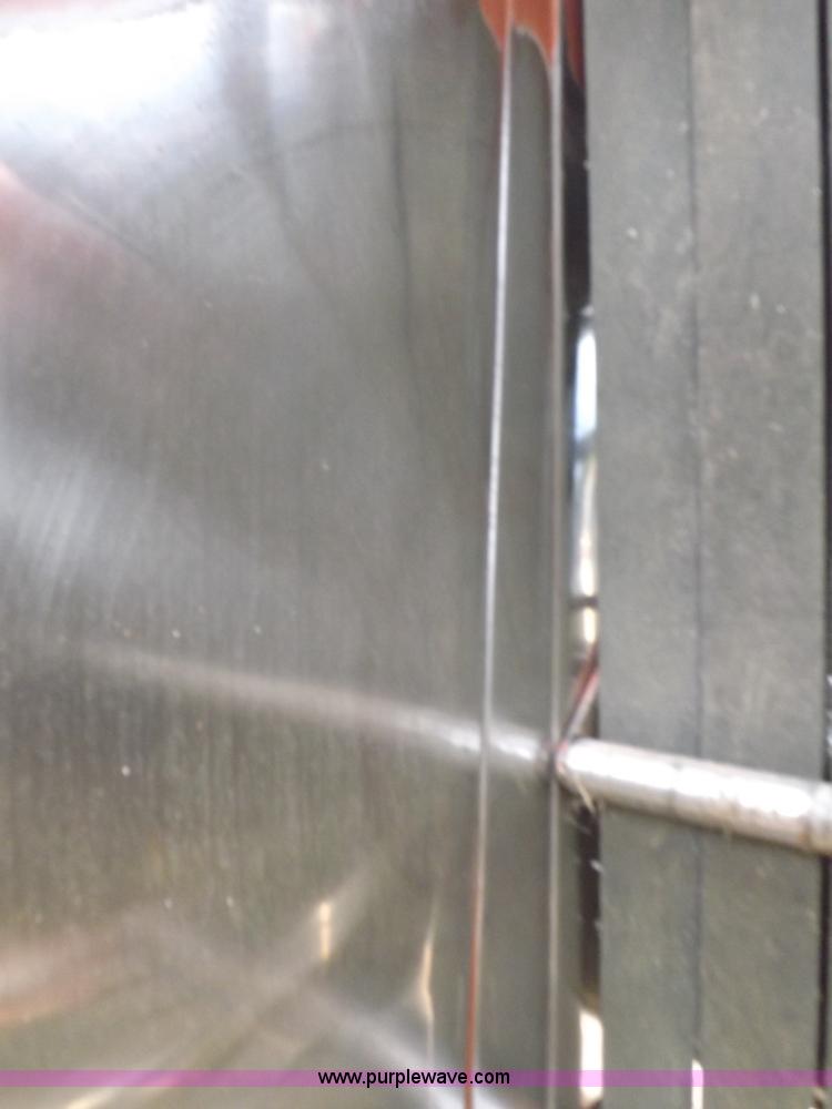 image for item H1901 1991 Hesston 565A round baler