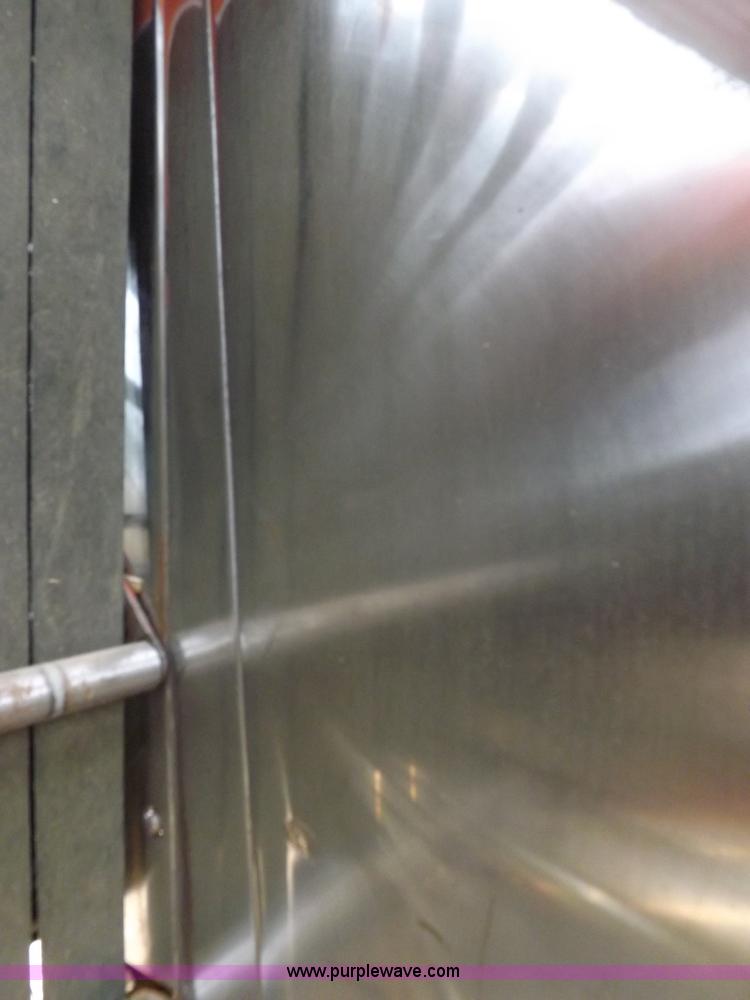 image for item H1901 1991 Hesston 565A round baler