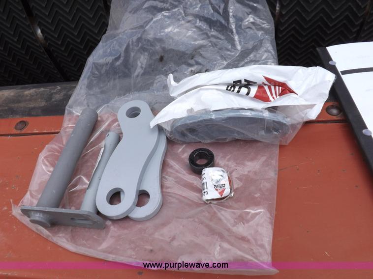 image for item H1901 1991 Hesston 565A round baler