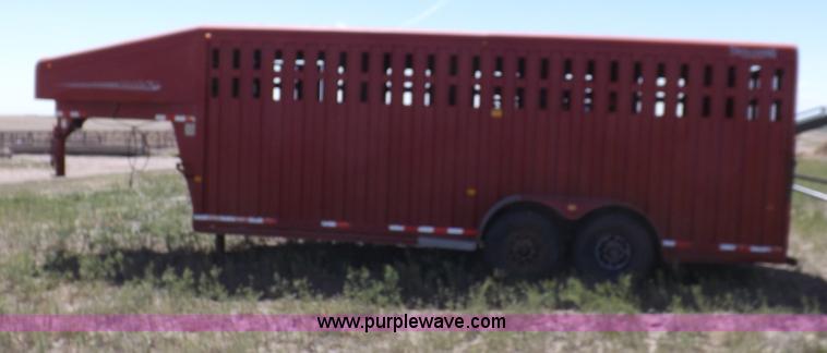 image for item H1908 1998 Trailmann livestock trailer