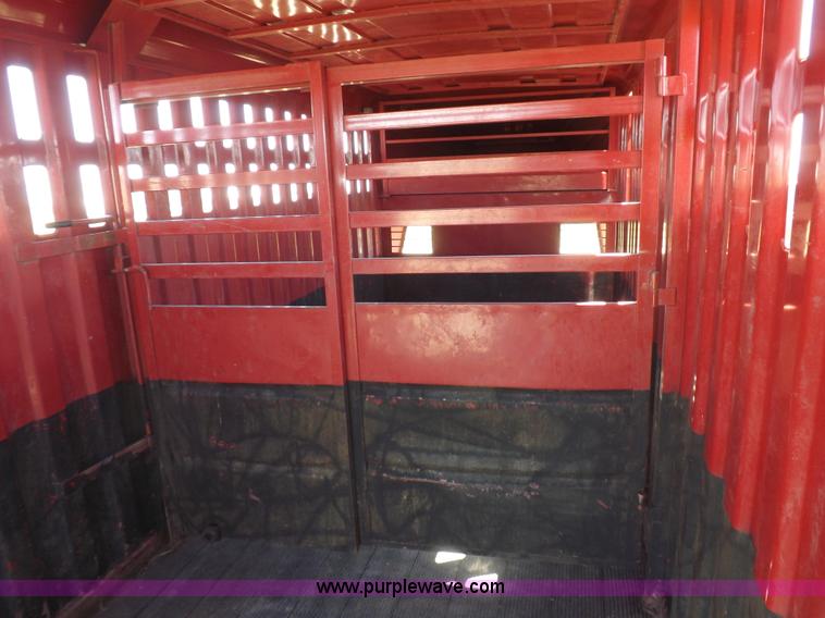 image for item H1908 1998 Trailmann livestock trailer