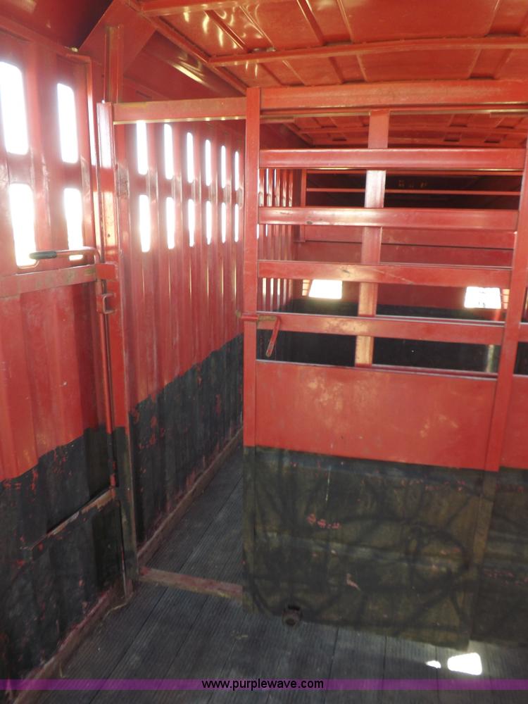 image for item H1908 1998 Trailmann livestock trailer