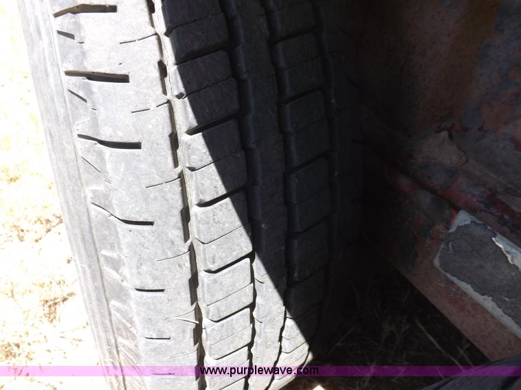 image for item H1908 1998 Trailmann livestock trailer