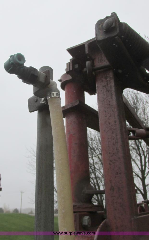 image for item I2622 International 45 Vibrashank field cultivator