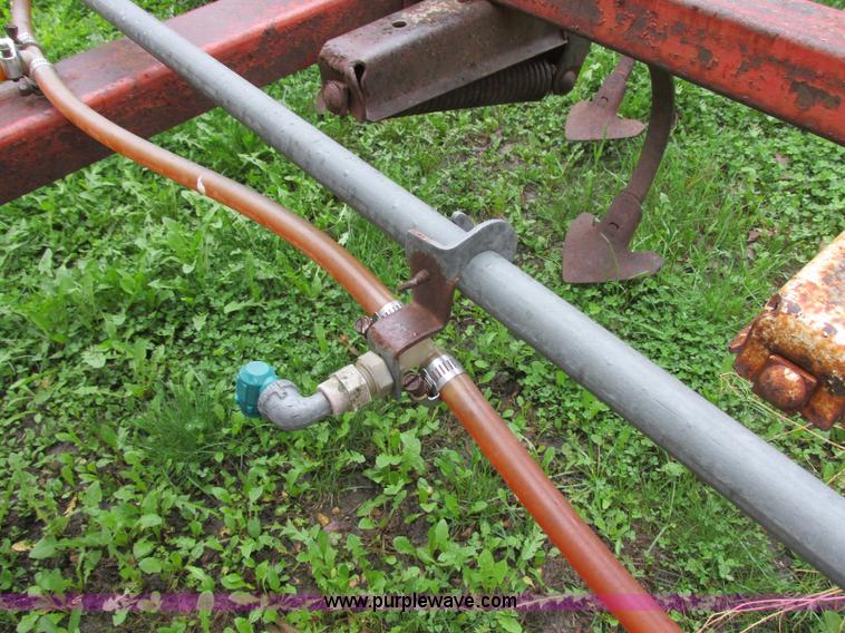 image for item I2622 International 45 Vibrashank field cultivator