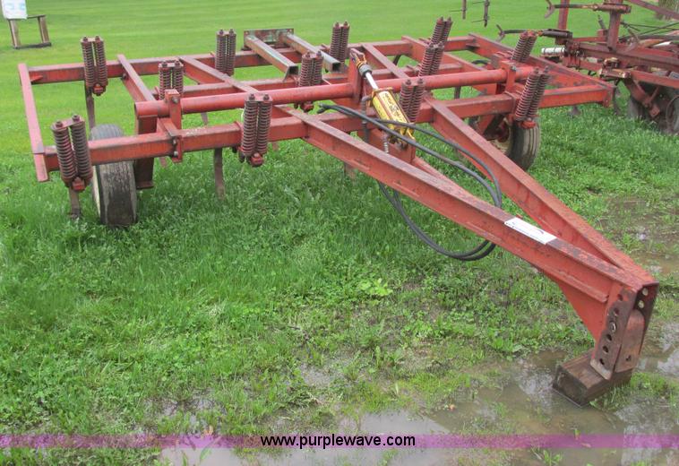 image for item I2623 Bush Hog chisel plow