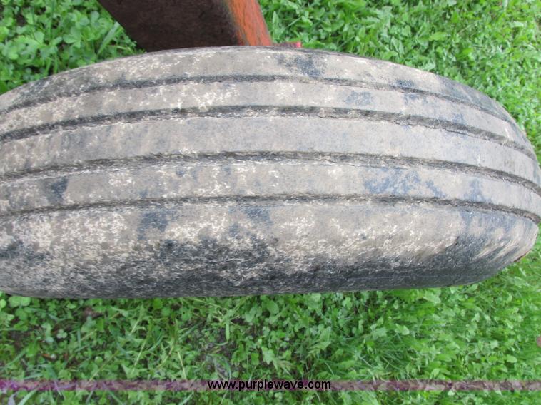 image for item I2623 Bush Hog chisel plow