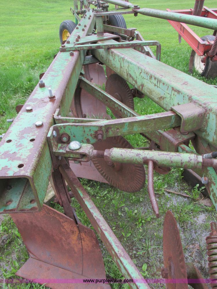 image for item I2624 John Deere 450 five bottom plow
