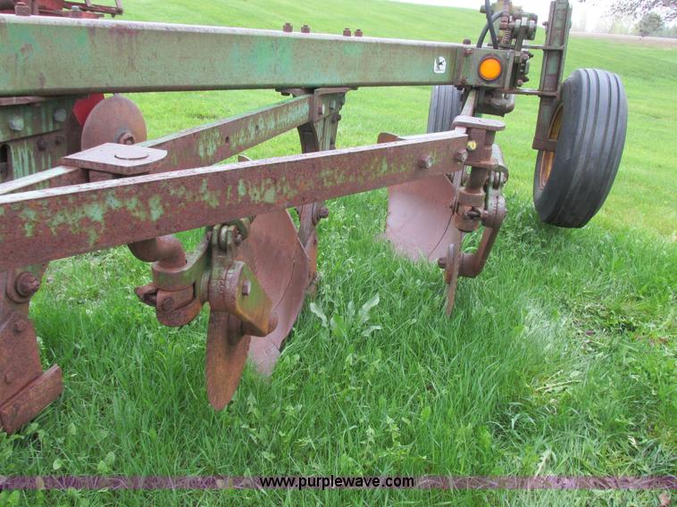 image for item I2624 John Deere 450 five bottom plow