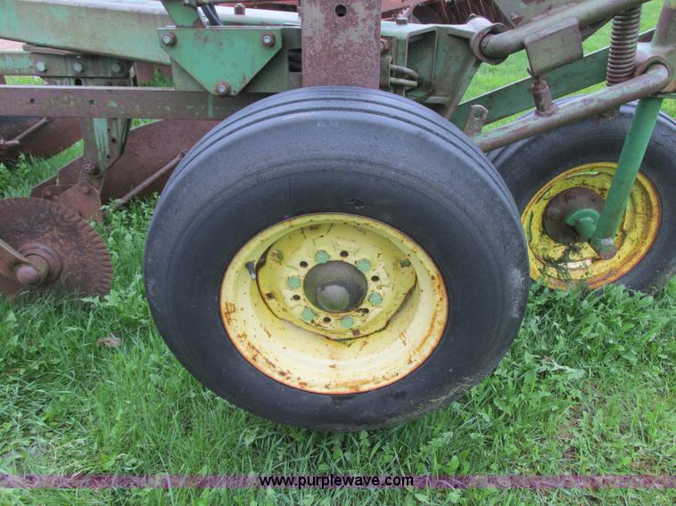 image for item I2624 John Deere 450 five bottom plow