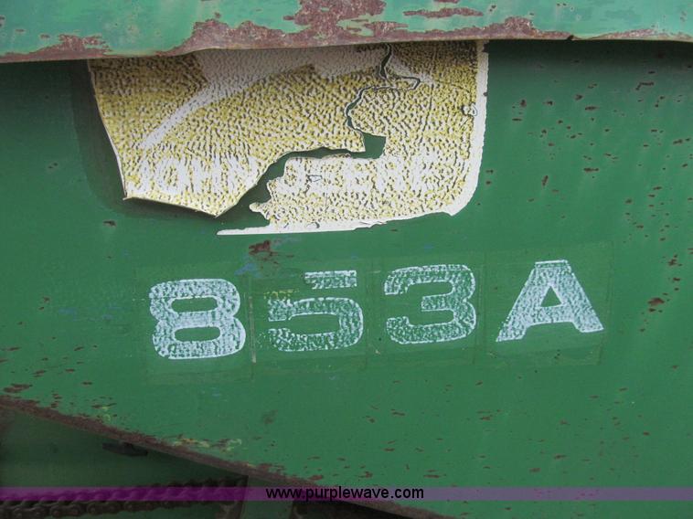 image for item I7018 John Deere 853A eight row corn head