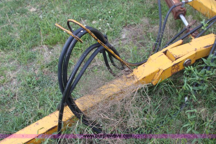 image for item I7408 Double drill hitch