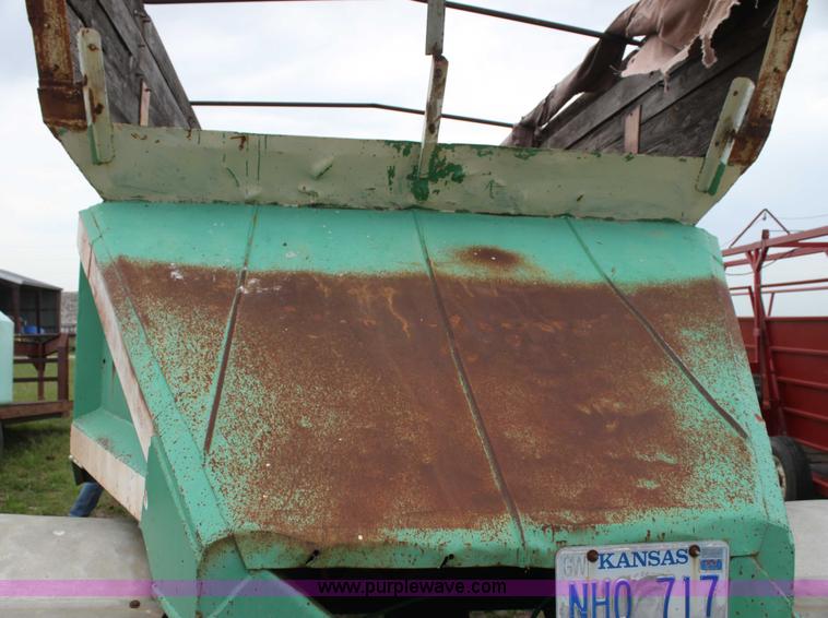 image for item I7409 1961 Utility 19' single hopper trailer