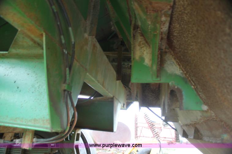 image for item I7409 1961 Utility 19' single hopper trailer