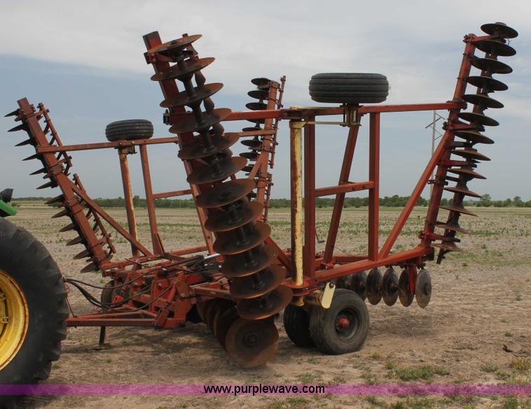 image for item I7410 Krause 960A 30' offset folding disk